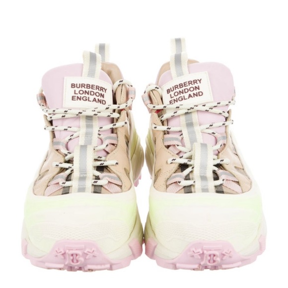 Burberry Leather Low Top Chunky Sneakers - Size 8.5 - Picture 5 of 5